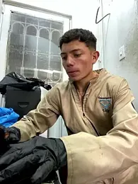 santiObrero webcam model stream image