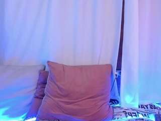 lauren-1 webcam model stream image