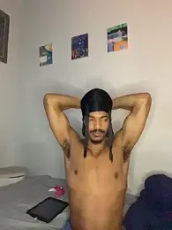 TRILLAHUNG webcam model stream image