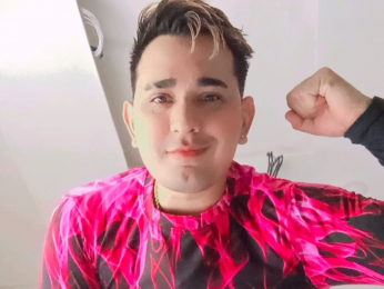 ErikBrown webcam model stream image