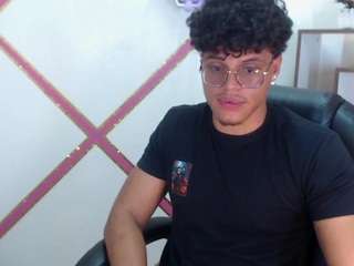 joemooree webcam camsoda model stream image