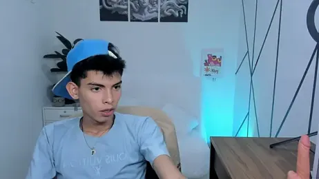 sky_jules webcam model stream image