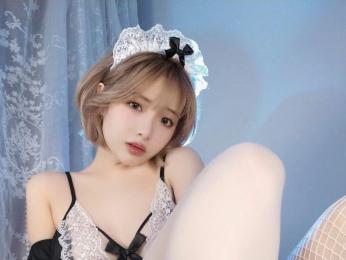 AikoUeno webcam model stream image