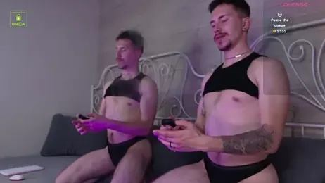 IskellaEvans webcam model stream image