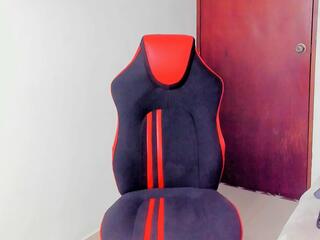 Niki Marti webcam model stream image