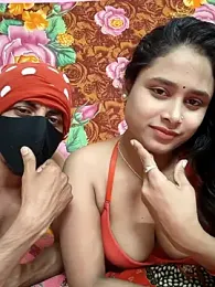 Seducing_couple webcam model stream image