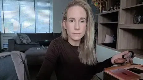 NaomiAndFriends webcam model stream image