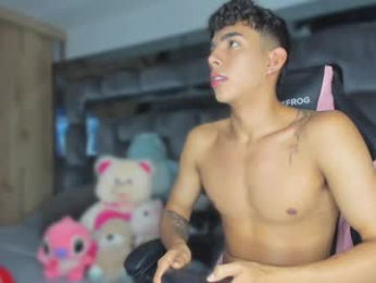 andrew_twink18 webcam model stream image