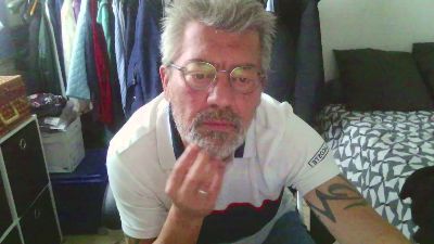 Kevinareux60 webcam model stream image