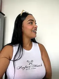 Sara-77 webcam model stream image