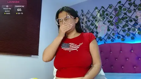 Sophie-Hot- webcam stripchat model stream image