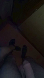 Aple82 webcam model stream image