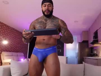 muscle_man19 webcam model stream image