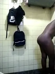 Polygamist webcam model stream image