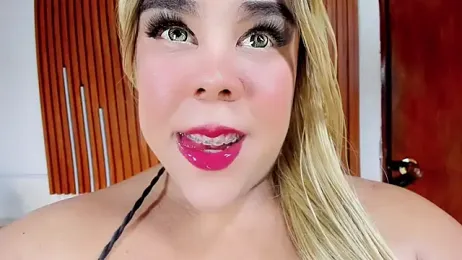 cristall_hott webcam model stream image