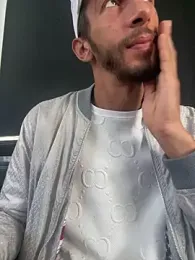Yassir-xxxl webcam model stream image