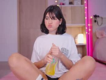 kittenmoon_ webcam model stream image