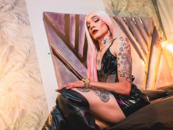 KarenHillton webcam model stream image