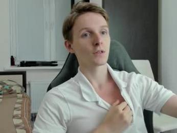 ithan_red webcam chaturbate model stream image