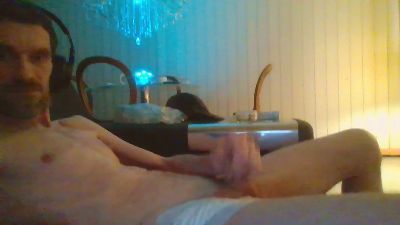 BlnAktivGay webcam model stream image