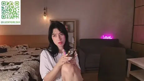 caressyourself webcam model stream image