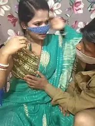 Aditya_sanjna webcam model stream image