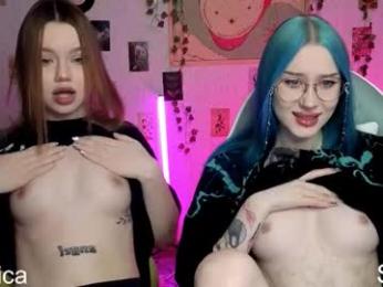 _kitekat_ webcam model stream image