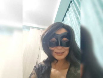 Milli111 webcam model stream image