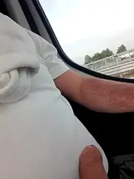 Maurzio@xh webcam model stream image