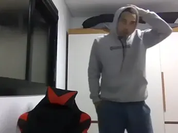 Juninho10c webcam model stream image