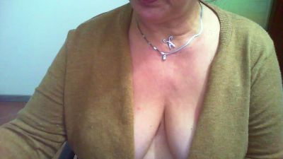 lucifora webcam cam4 model stream image