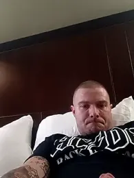 DadDDick925 webcam model stream image