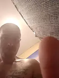 DadDDick925 webcam model stream image