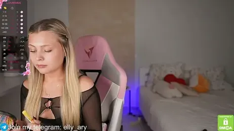 elly_ary webcam model stream image