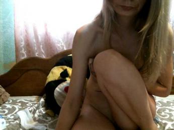 Carolly_ webcam model stream image