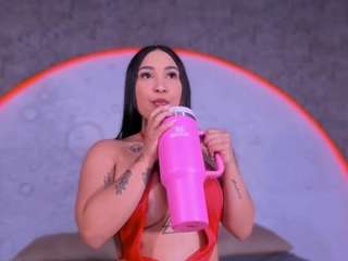 reinachloe webcam model stream image