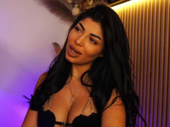 KimyBroox webcam model stream image