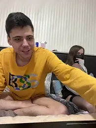 lovburger webcam model stream image