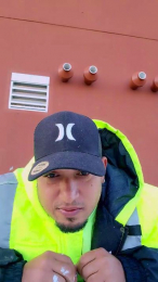 yourstruly_xxx webcam model stream image