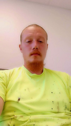 yourstruly_xxx webcam model stream image