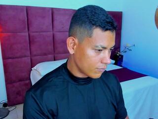 Adan Fulker webcam model stream image