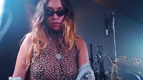 saba_the_courtesan webcam model stream image