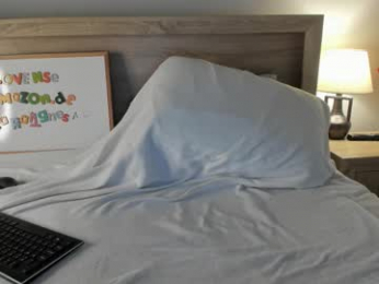 zaraagnes webcam model stream image