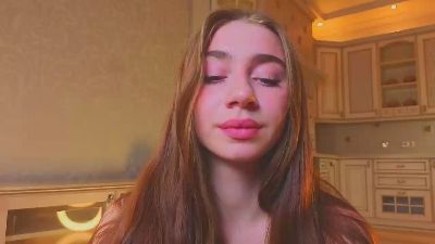 LilianHathaway webcam model stream image