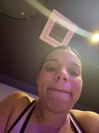 Anavalle webcam model stream image