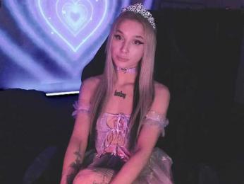 AshMila webcam model stream image