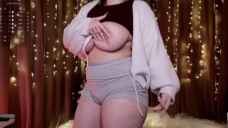 Morvelyn webcam model stream image