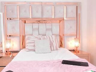 Carlee Jones webcam model stream image