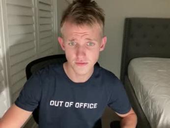 big13inchess webcam model stream image