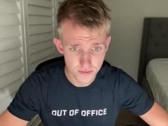 big13inchess webcam model stream image